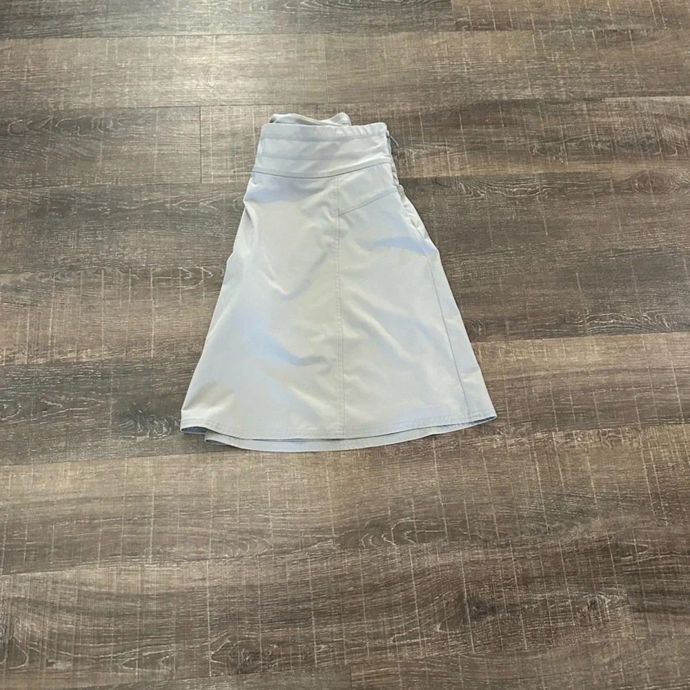 Athleta Gray Tennis Skort Size 10 - Picture 3 of 7